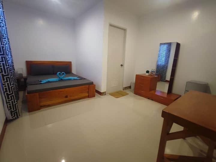 Bonsai Jacuzzi Suites Panglao Eksteriør billede